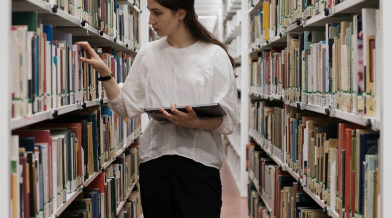 Assistente Bibliotecario – Area degli Istruttori –  Comune di Cambiago